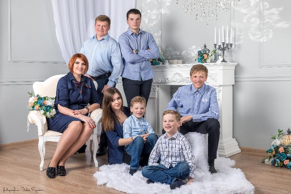 Марина ШПАКОВА руководитель предприятия «Провиант», мама пятерых детей